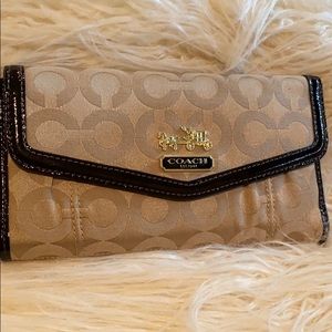 TriFold khaki and purple wallet